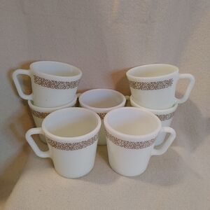 𝅺vintage Pyrex Milk Glass Woodland Pattern Set of 6 + 1